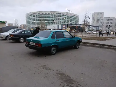 ВАЗ (Lada) 21099 2001 года за 800 000 тг. в Астана – фото 3