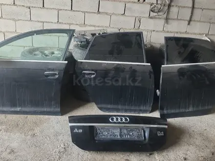 Audi A6 2005 год дверь комплекты крышка багажника за 1 000 тг. в Алматы