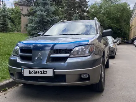 Mitsubishi Outlander 2003 года за 3 600 000 тг. в Алматы – фото 2