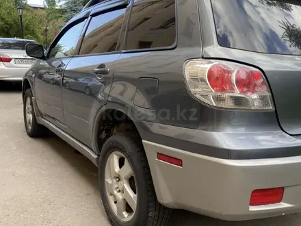 Mitsubishi Outlander 2003 года за 3 600 000 тг. в Алматы – фото 6