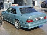 Mercedes-Benz E 280 1993 года за 1 400 000 тг. в Алматы – фото 2