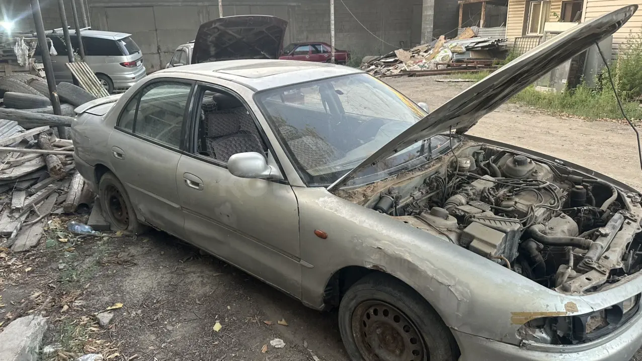 Mitsubishi Galant, 1994