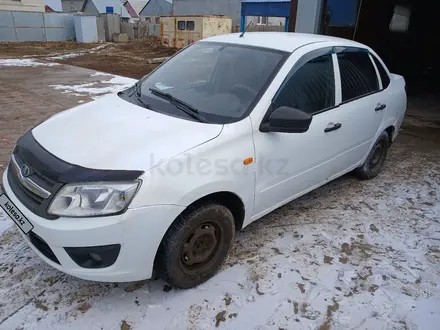 ВАЗ (Lada) Granta 2190 2015 года за 1 700 000 тг. в Уральск – фото 3