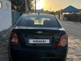 Chevrolet Aveo 2013 года за 2 400 000 тг. в Казалинск – фото 2