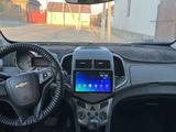 Chevrolet Aveo 2013 года за 2 400 000 тг. в Казалинск – фото 5