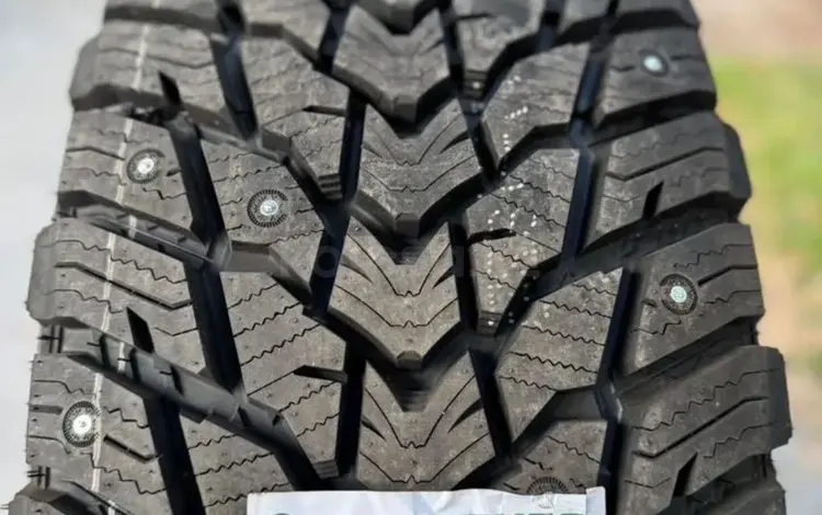 Новый зимние шины с шипами Roadcruza Snow Lynx 285/65 R18 121R за 750 000 тг. в Астана