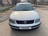 Volkswagen Passat 1997 годаүшін2 700 000 тг. в Шымкент