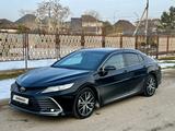 Toyota Camry 2021 годаүшін16 500 000 тг. в Шымкент – фото 2