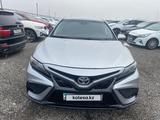 Toyota Camry 2021 года за 8 770 300 тг. в Алматы