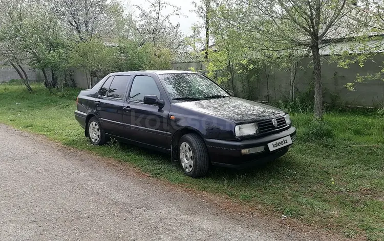 Volkswagen Vento 1994 годаүшін1 350 000 тг. в Алматы