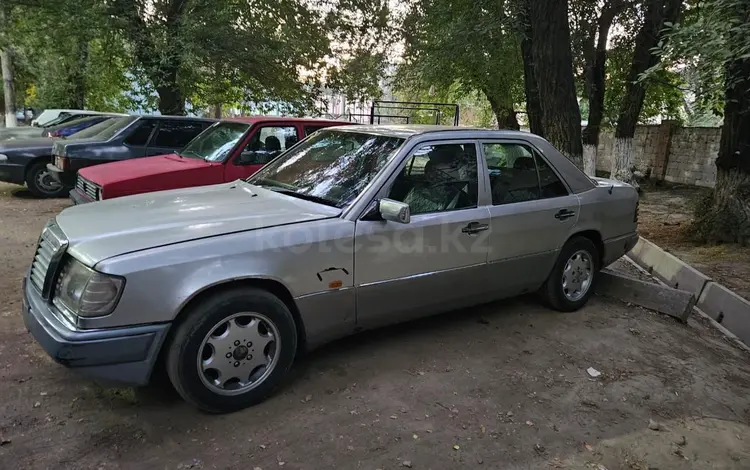 Mercedes-Benz E 200 1992 годаfor1 200 000 тг. в Тараз