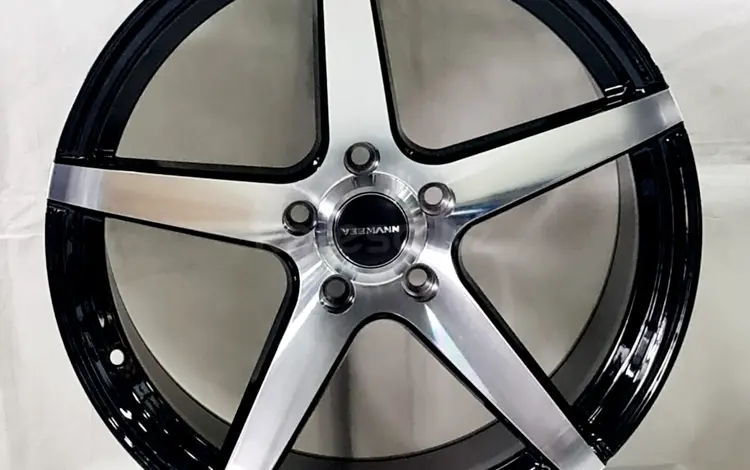 Vossen Dibit R18 5 114.3 9.0/10.0J et 20 dia 73.1 Black Polish за 430 000 тг. в Астана