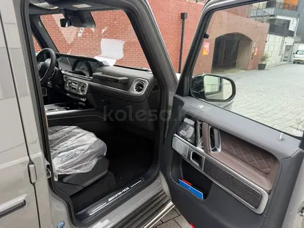 Mercedes-Benz G 63 AMG 4MATIC 2026 года за 120 700 000 тг. в Алматы – фото 3