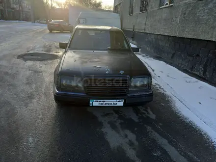 Mercedes-Benz E 260 1992 года за 1 200 000 тг. в Костанай – фото 3