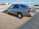 Toyota Camry 1998 года за 3 150 000 тг. в Шымкент – фото 5