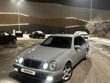 Mercedes-Benz E 55 AMG 1998 годаfor5 200 000 тг. в Алматы – фото 4