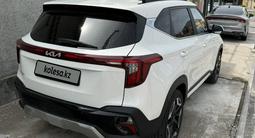 Kia Seltos 2022 года за 13 500 000 тг. в Шымкент