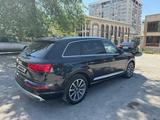 Audi Q7 2017 года за 21 000 000 тг. в Бишкек – фото 2