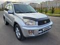 Toyota RAV4 2003 года за 5 000 000 тг. в Астана – фото 9