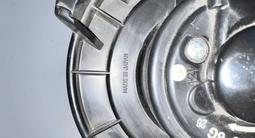 Моторчик печки на Toyota Land Cruiser Prado 120.GX470 за 30 000 тг. в Алматы – фото 2