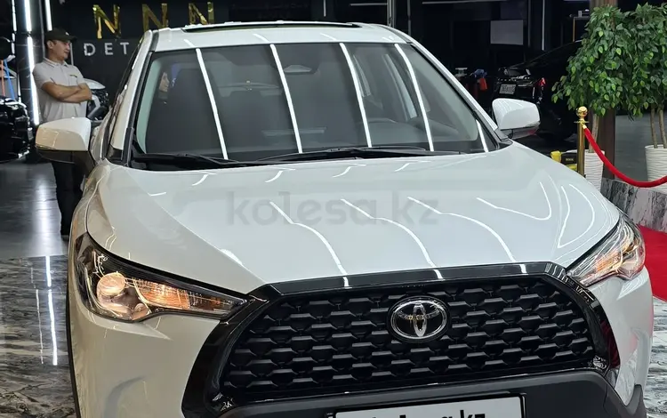 Toyota Corolla Cross 2024 года за 13 000 000 тг. в Астана