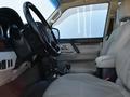 Mitsubishi Pajero 2012 годаүшін8 600 000 тг. в Атырау – фото 16