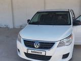 Volkswagen Routan 2008 года за 8 000 000 тг. в Актау