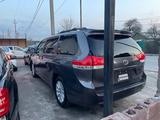 Toyota Sienna 2013 года за 8 800 000 тг. в Шымкент – фото 2