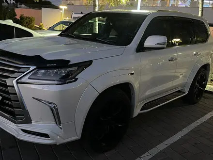 Lexus LX 570 2016 года за 43 000 000 тг. в Алматы – фото 15