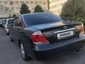 Toyota Camry 2004 года за 6 000 000 тг. в Шымкент – фото 2