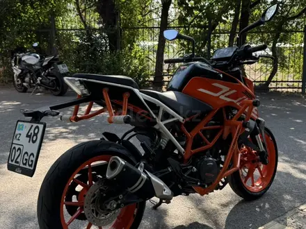 KTM  390 Duke 2017 года за 2 550 000 тг. в Алматы – фото 2