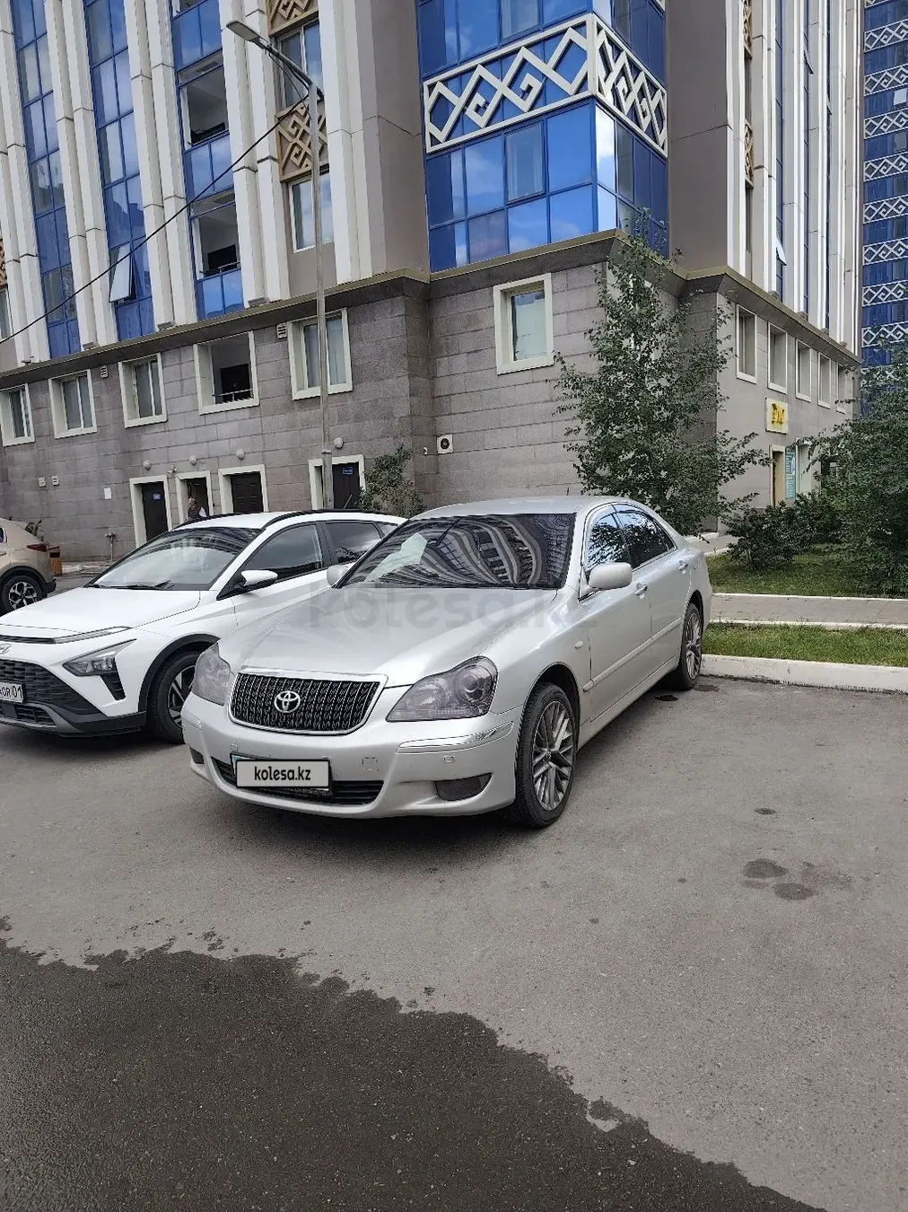 Toyota Crown Majesta, 2006