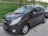 Chevrolet Spark 2010 года за 3 300 000 тг. в Шымкент – фото 2