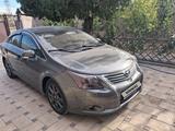 Toyota Avensis 2009 года за 5 500 000 тг. в Шымкент – фото 2