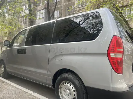 Hyundai H-1 2012 года за 9 900 000 тг. в Алматы – фото 6