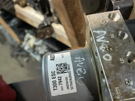 Блок АБС Chevrolet Cruze за 30 000 тг. в Алматы – фото 5