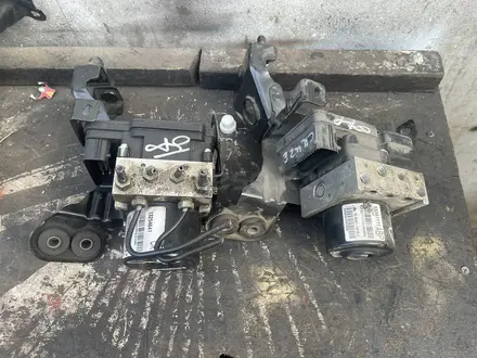 Блок АБС Chevrolet Cruze за 30 000 тг. в Алматы
