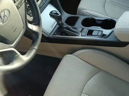 Hyundai Sonata 2017 года за 4 700 000 тг. в Актобе – фото 7