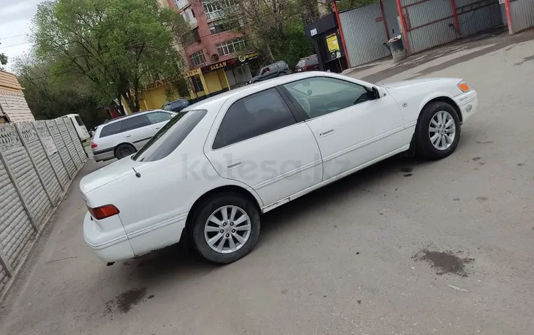 Toyota Camry 1997 годаүшін3 200 000 тг. в Тараз