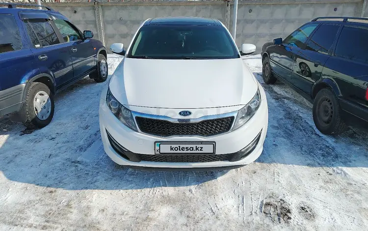 Kia K5 2010 годаfor8 300 000 тг. в Алматы