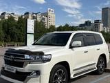 Toyota Land Cruiser 2021 года за 41 500 000 тг. в Астана