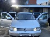 Volkswagen Golf 2000 года за 2 500 000 тг. в Алматы – фото 2