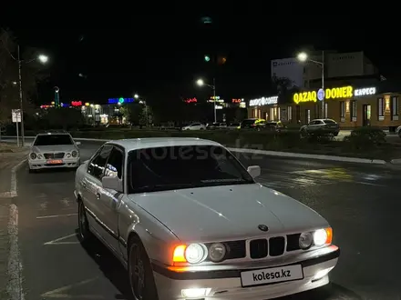 BMW 525 1992 года за 2 800 000 тг. в Жанаозен – фото 3