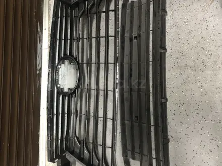 Решетка радиатора Lexus RX 350 за 287 900 тг. в Алматы – фото 6