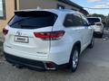 Toyota Highlander 2019 года за 12 700 000 тг. в Атырау – фото 3