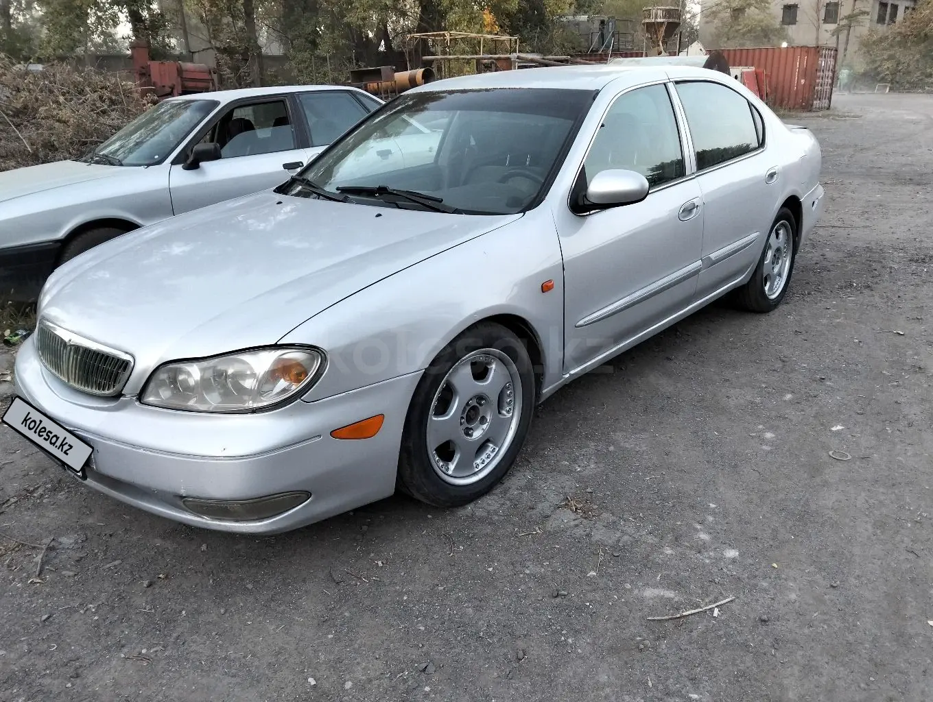 Nissan Maxima, 2001