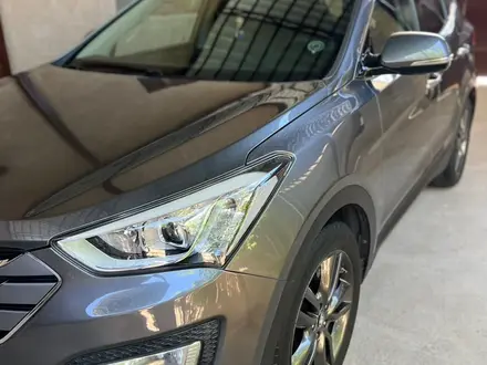 Hyundai Santa Fe 2014 года за 8 000 000 тг. в Шымкент – фото 3