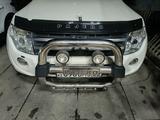 Кенгурятник Pajero 4 с туманками за 40 000 тг. в Алматы – фото 2