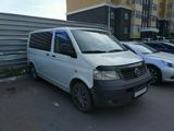 Volkswagen Transporter 2003 года за 5 200 000 тг. в Астана