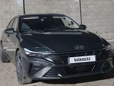 Hyundai Elantra 2023 года за 9 500 000 тг. в Алматы